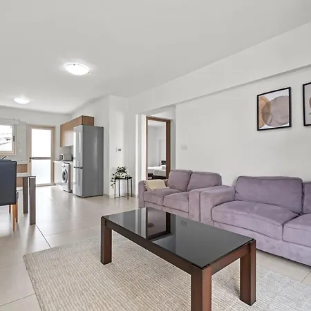 Downtown 2 Bedroom
