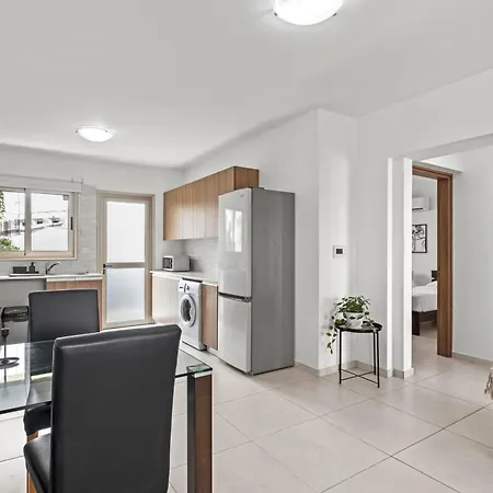 Downtown 2 Bedroom