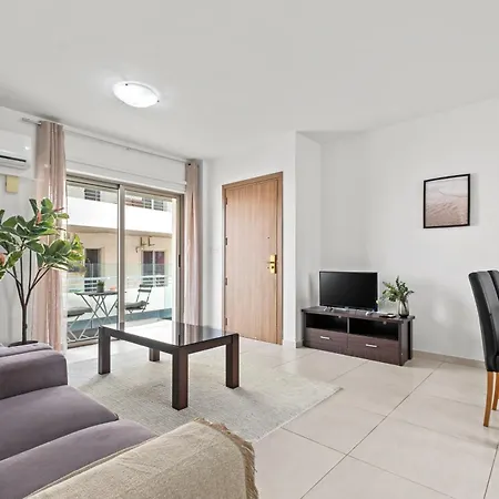 公寓 Downtown 2 Bedroom *
